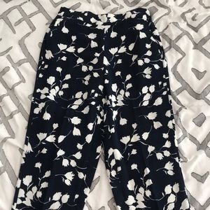 J.Crew Navy Floral Jamie Print Pant Size 6